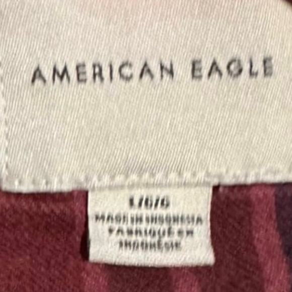 American Eagle Red Cropped Flannel with Hoodie - Picture 4 of 5